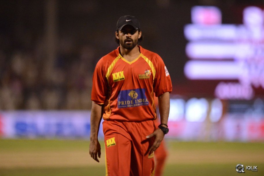 CCL-5-Telugu-Warriors-vs-Bengal-Tigers-Match-Photos